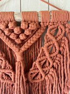 Petit macramé terracotta