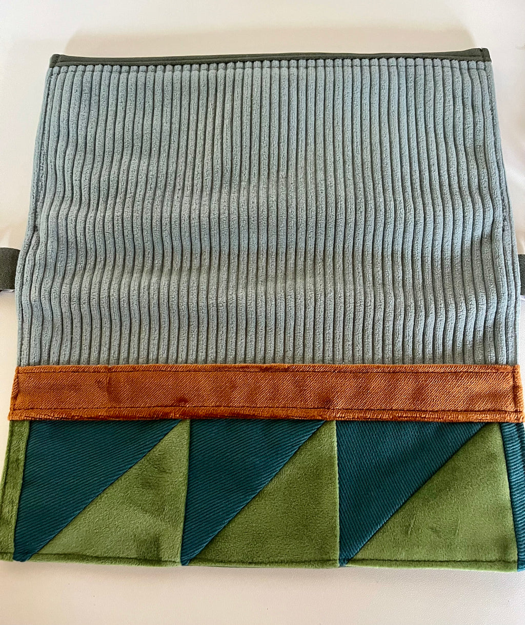 La pochette bleu-vert