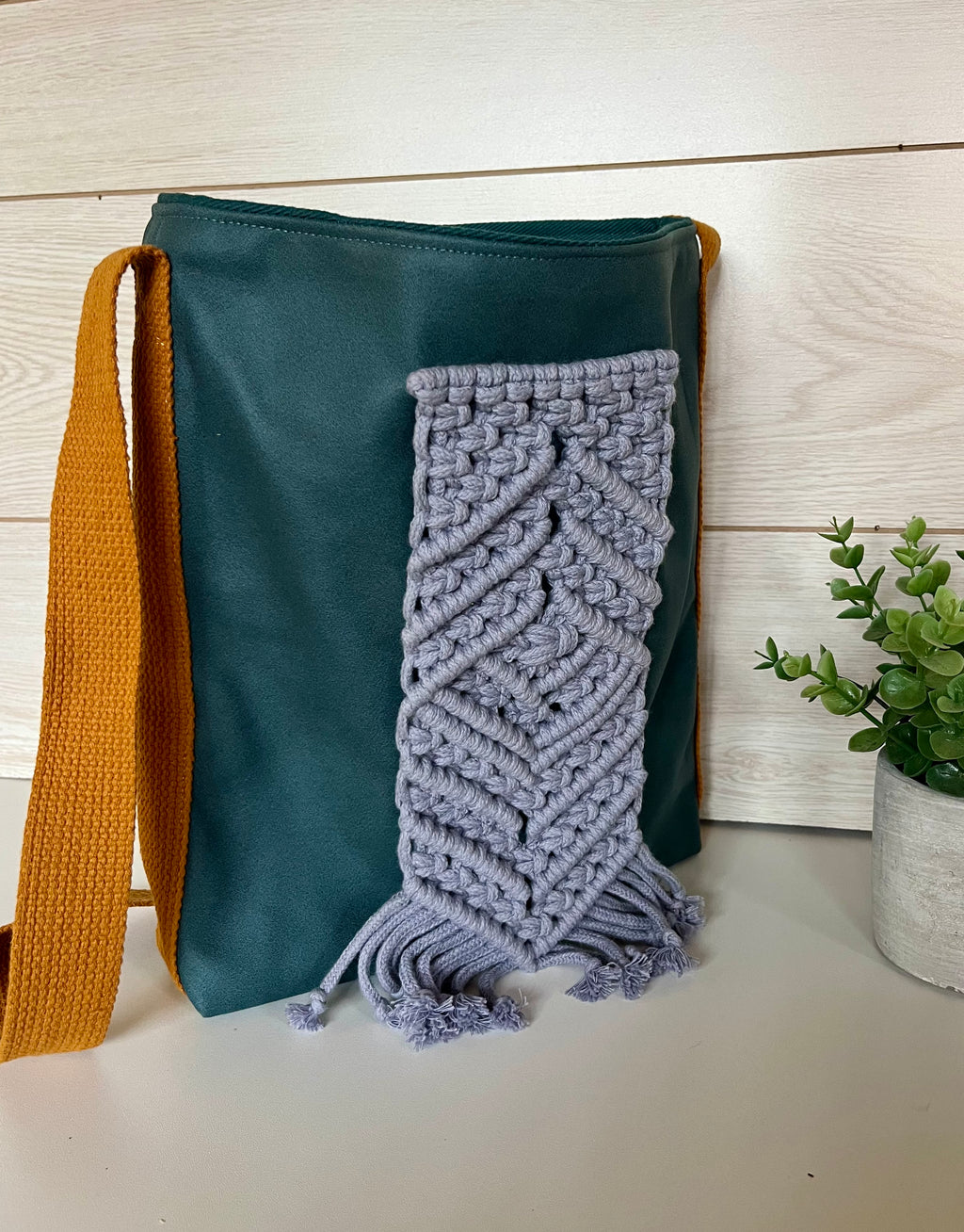 Le tote macra-mauve
