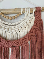 Macramé mural rose